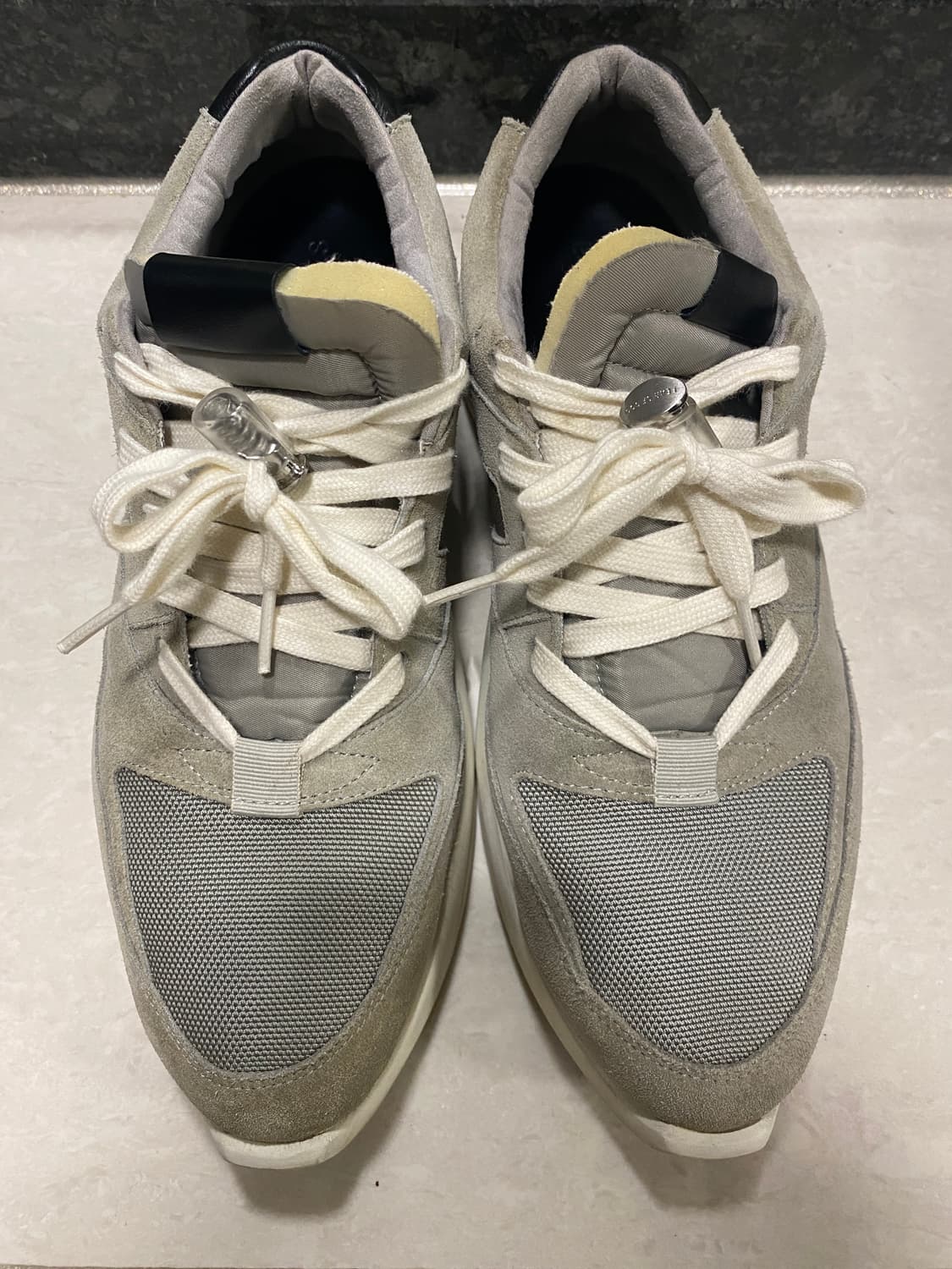 FEAR OF GOD ESSENTIALS Sneakers 상품이미지1