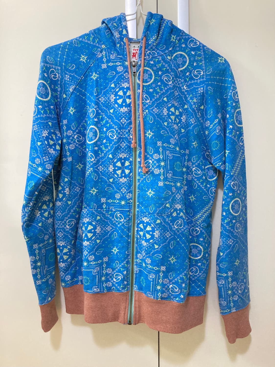 티티카카 페이즐리 후드집업 상품이미지1