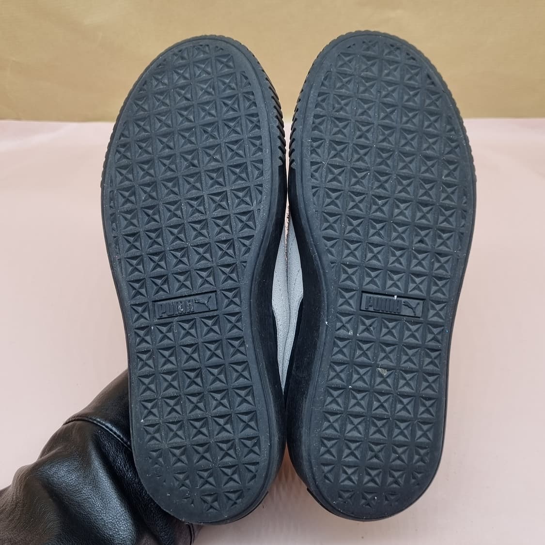 푸마 스웨이드 플랫폼 스니커즈 220 상품이미지3