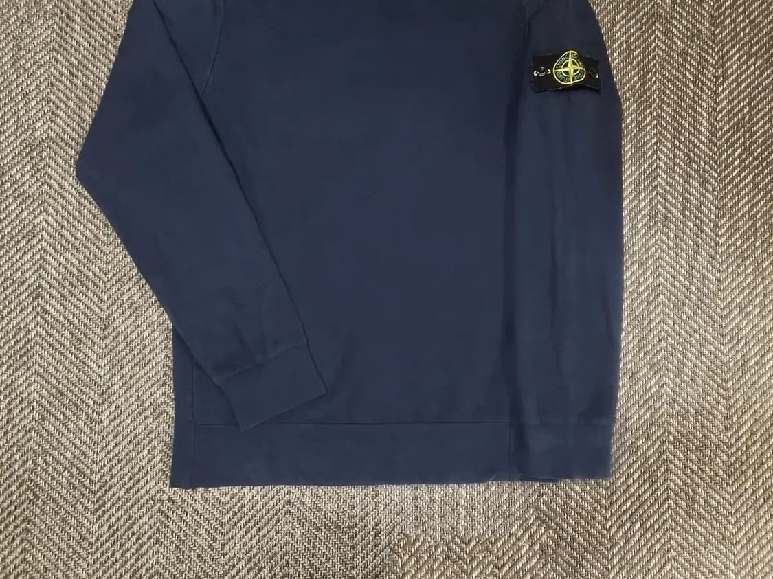 스톤아일랜드 맨투맨
 상품이미지2