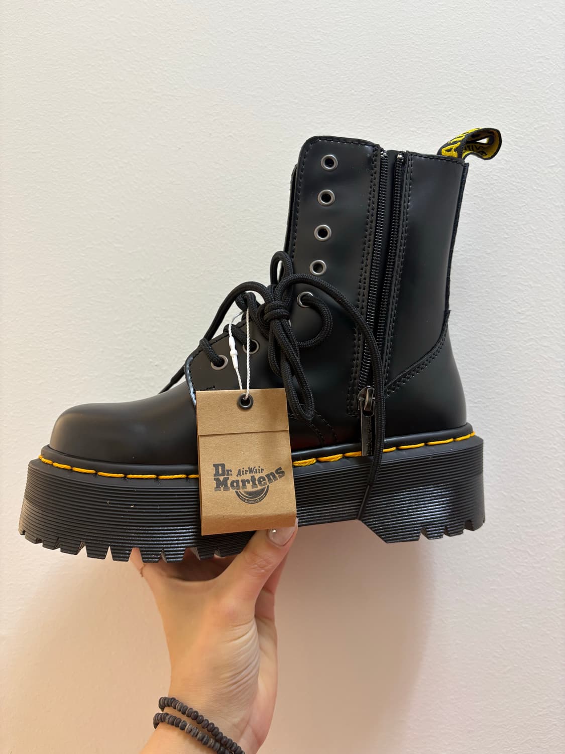 닥터마틴 225-230 상품이미지1
