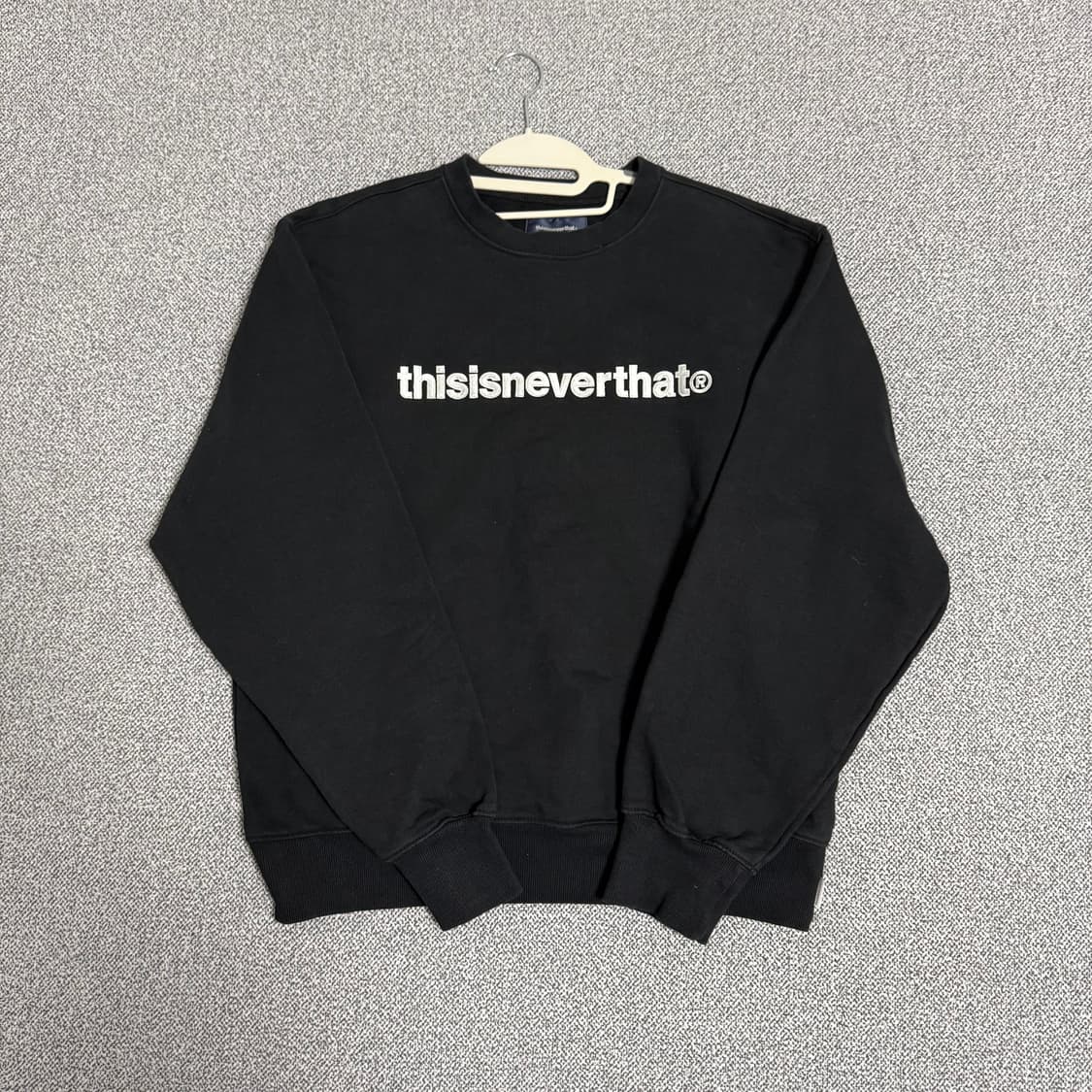 디스이즈네버댓 맨투맨 블랙 L 긴팔 디네댓 상품이미지1