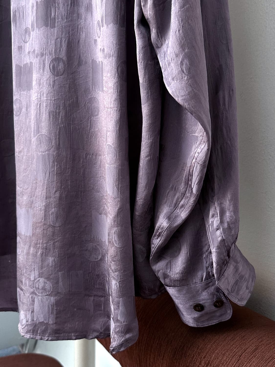 Light silk loose design shirt 상품이미지6