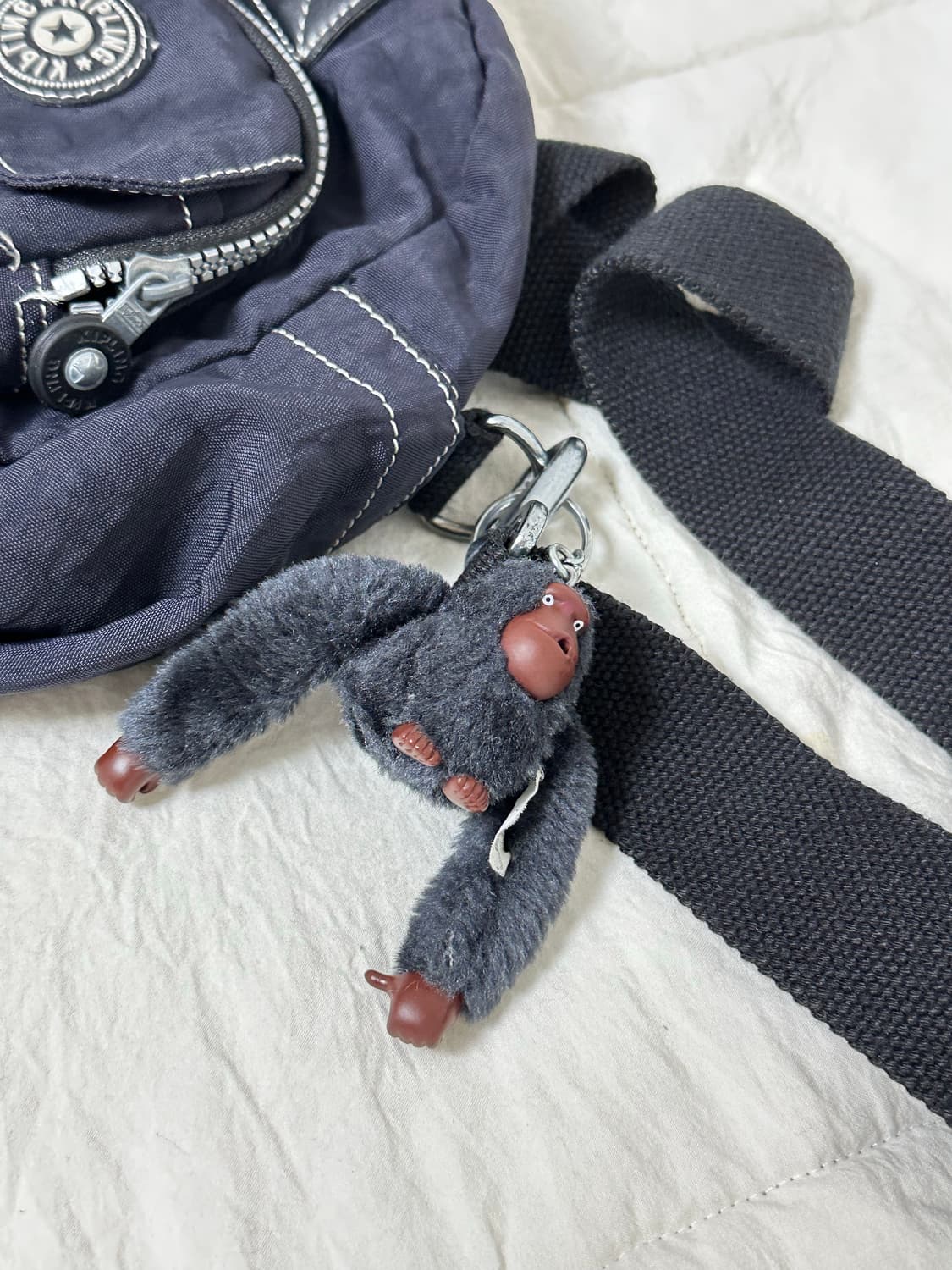 키플링 차콜 숄더 크로스백 상품이미지9