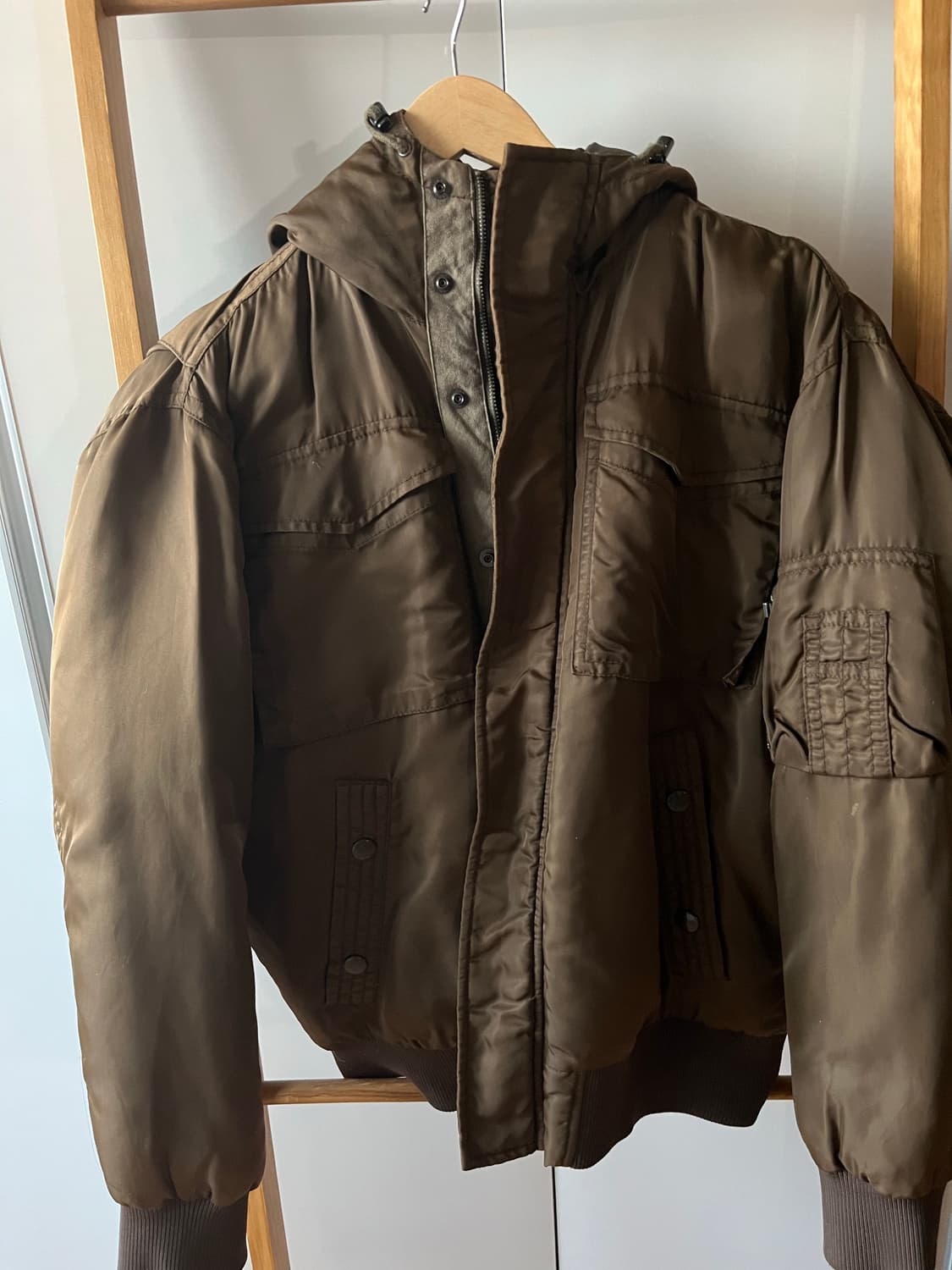 폴로 진스 90s 항공 점퍼 패딩 브라운 상품이미지2