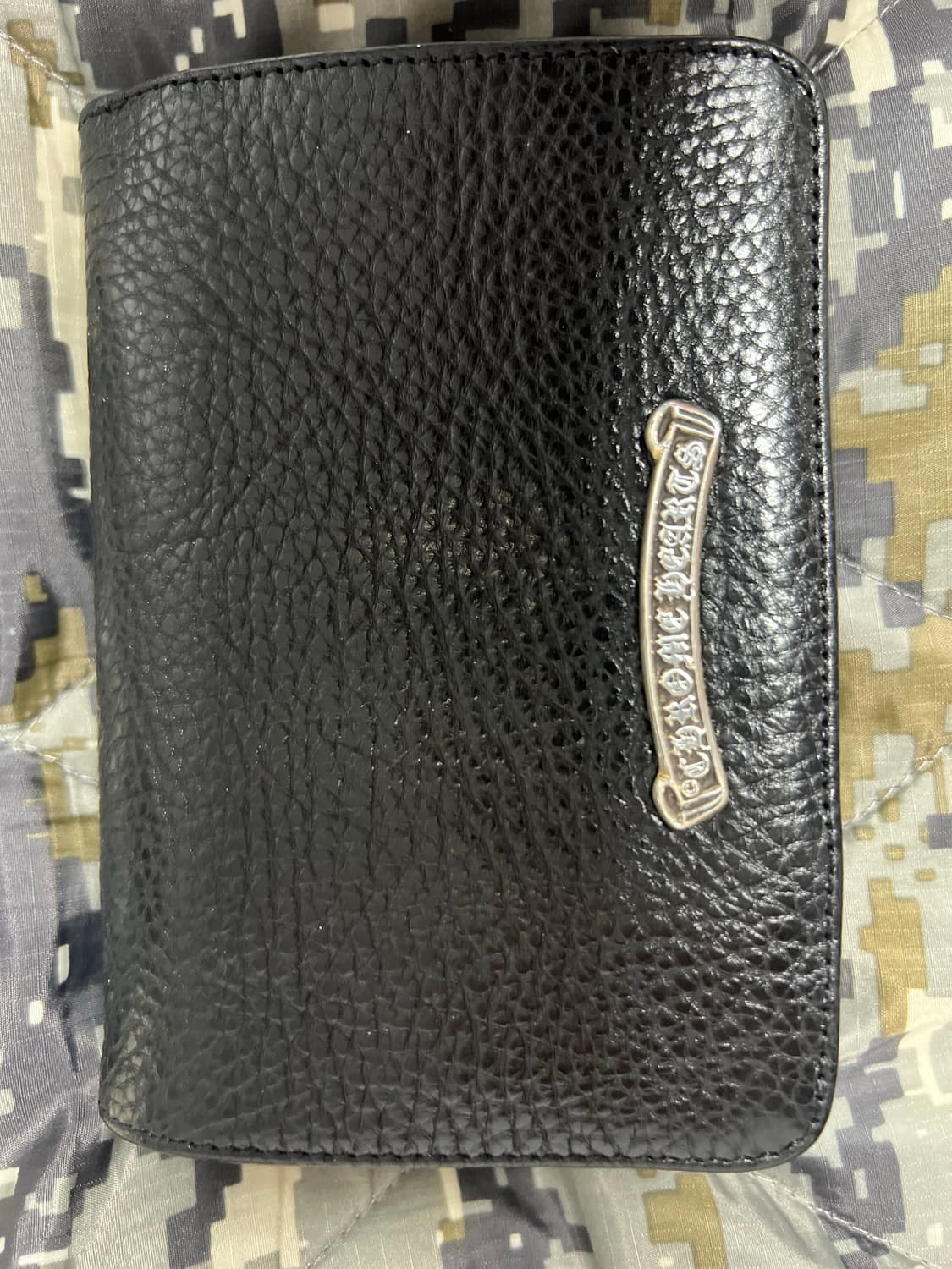 크롬하츠 스크롤라벨 지갑 블랙 상품이미지1