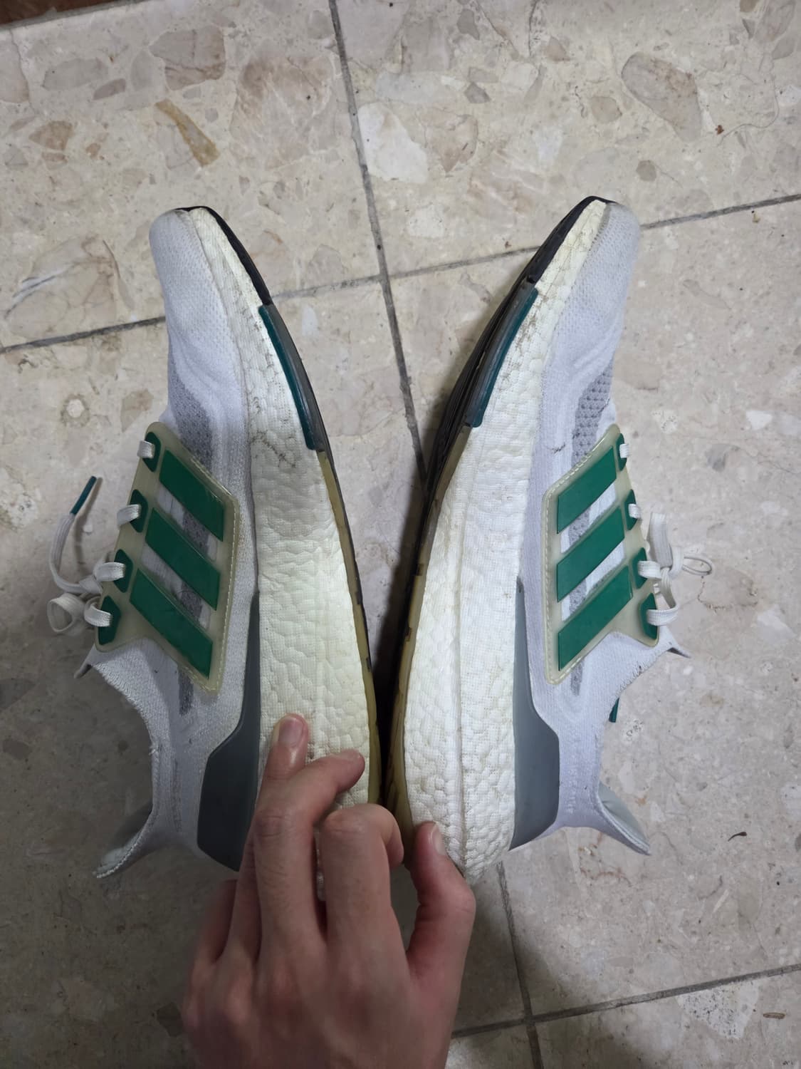 아디다스 울트라부스트22 서브그린 285 상품이미지1