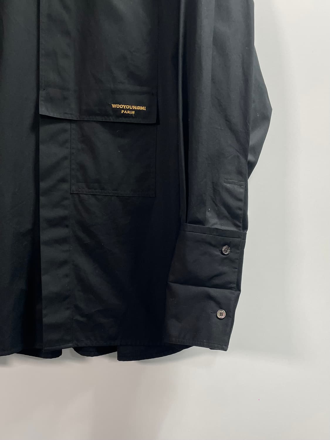 우영미 블랙 포켓 셔츠 (on.184)   상품이미지4