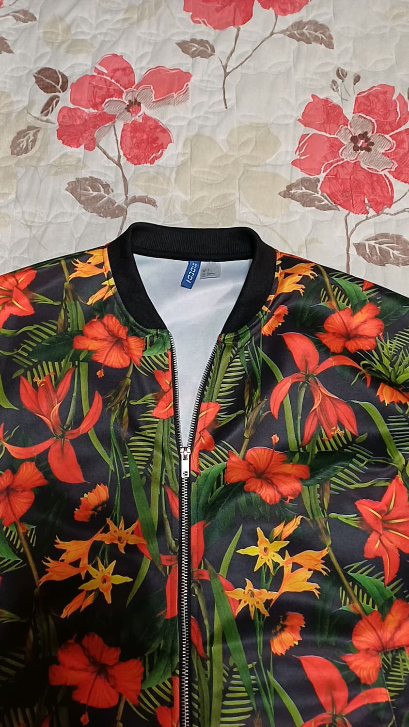 H&M 꽃무늬저지 100 가슴56 기장71 상품이미지2