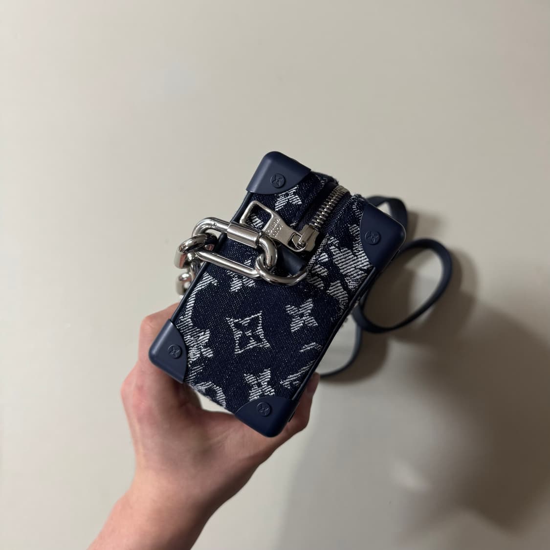 [한정판/당일출고]루이비통 테피스트리 소프트트렁크 크로스백 상품이미지4