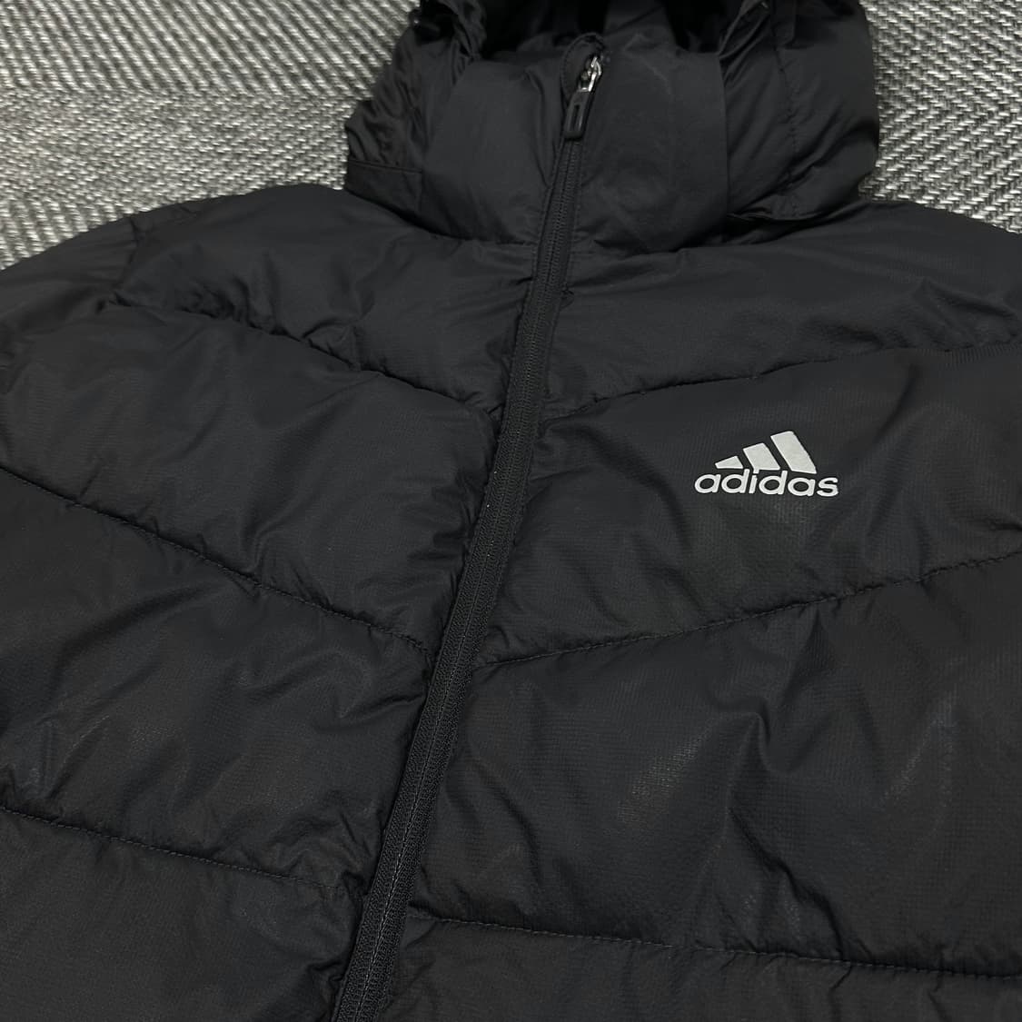 아디다스 후드 패딩 상품이미지4
