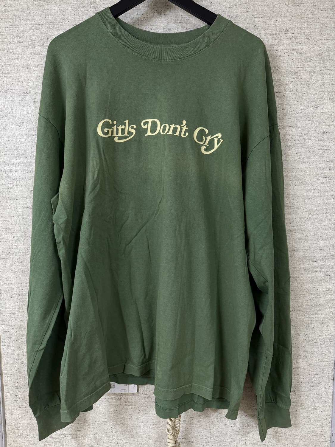 걸스돈크라이 버터플라이 롱슬리브 상품이미지1