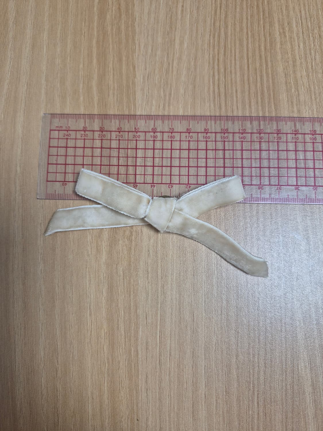 서비스1) 벨벳리본브로치 베이지 상품이미지2