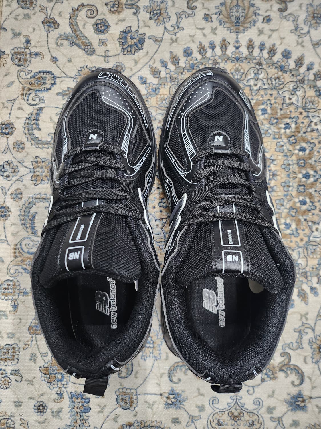 뉴발란스 1906R 블랙 실버 메탈릭 250mm 상품이미지6