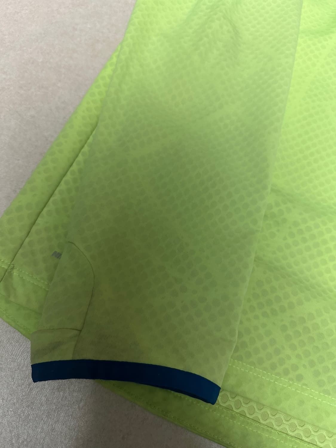 15-17 fc바르셀로나 쉴드탑 형광 나이키 상품이미지6