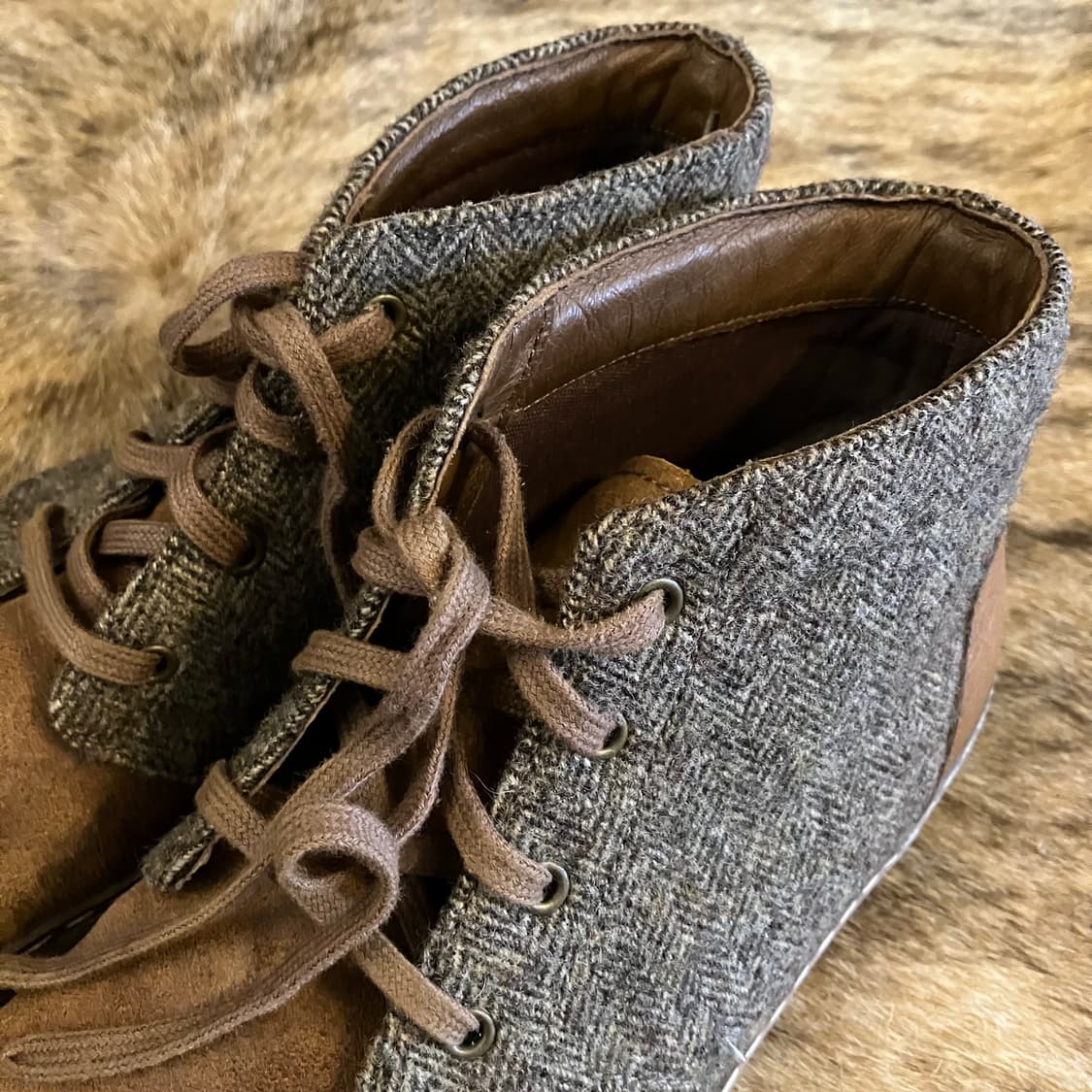 UGG 헤링본 트위드 처카부츠 US10 상품이미지3