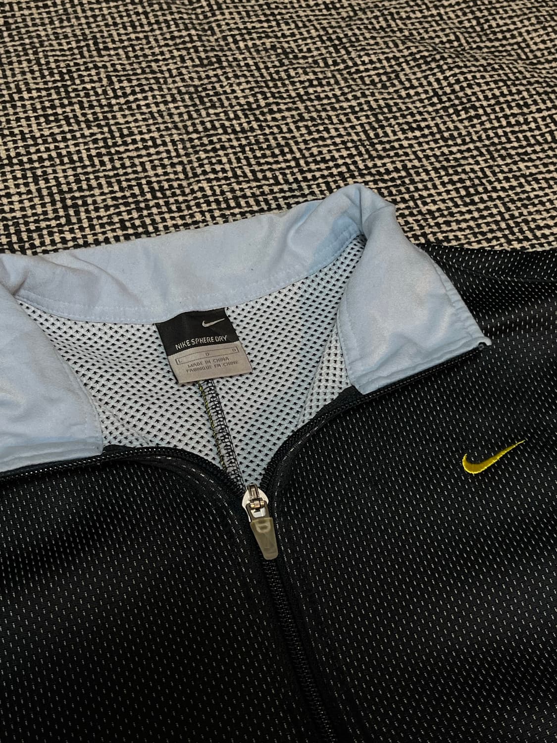 나이키 트랙탑 상품이미지1