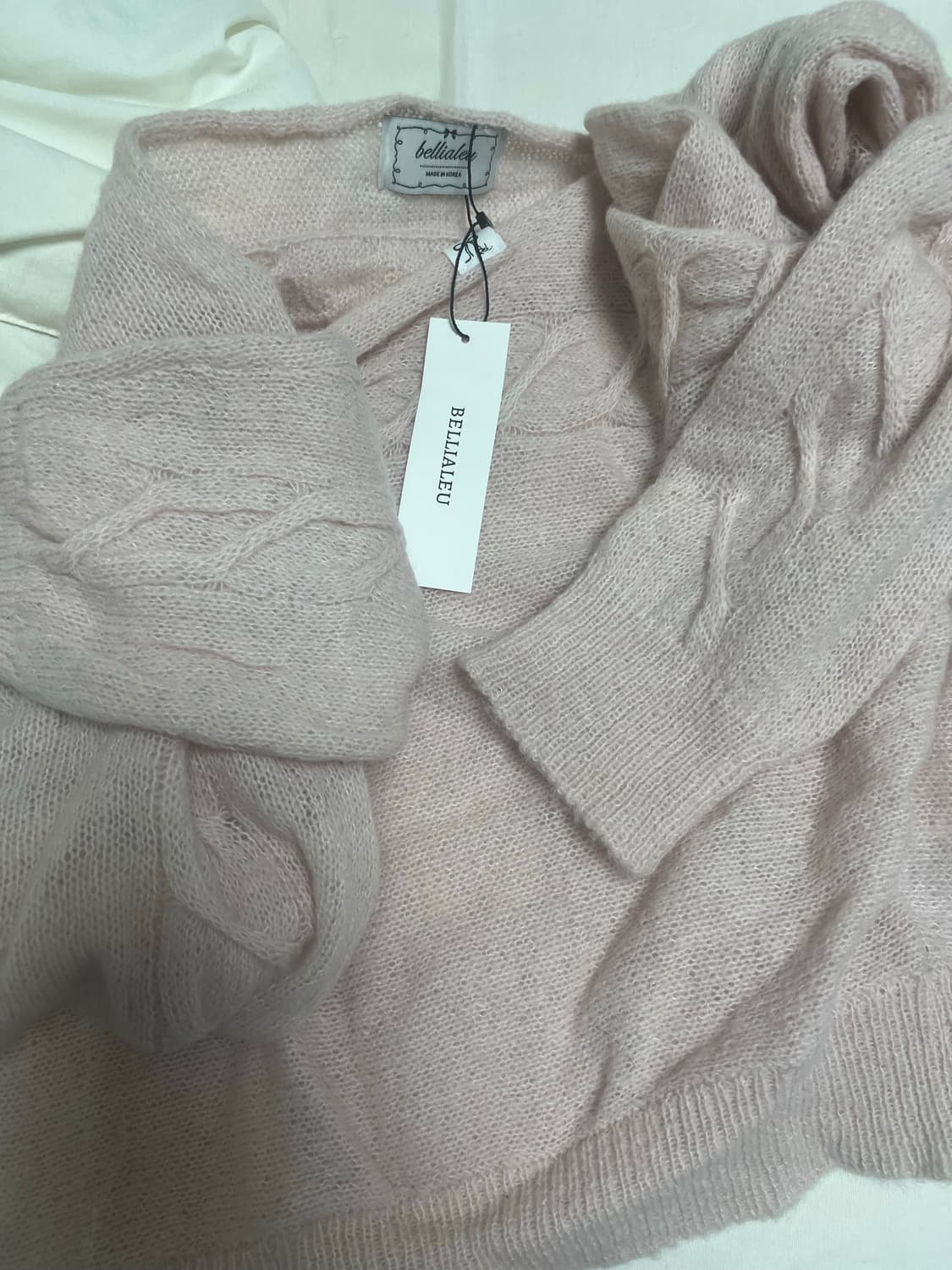 벨리아르 트위스트 보트넥 케이블 니트 상품이미지3