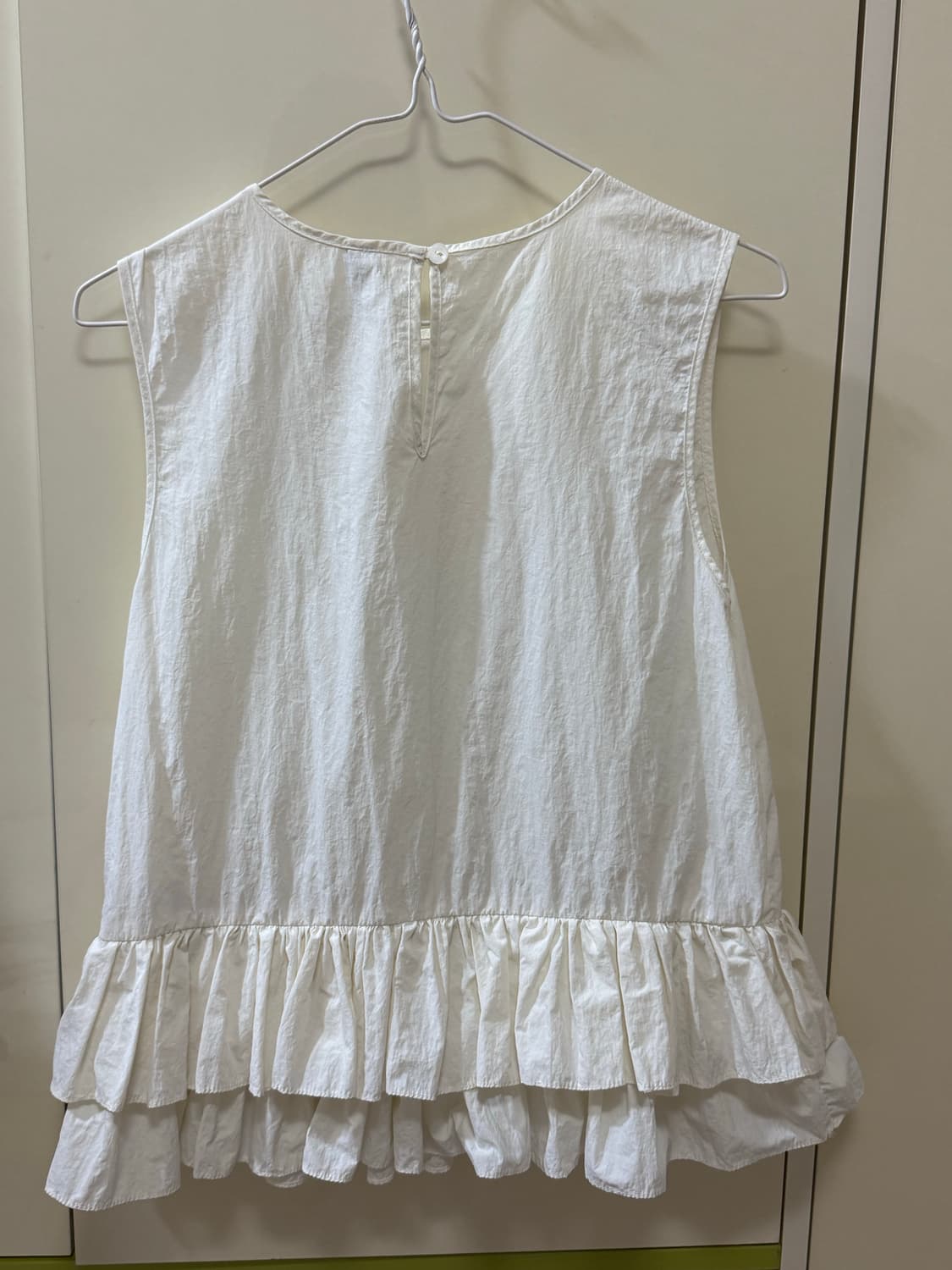 버뮬라 더블 프릴 슬리브리스탑 DOUBLE FRILL SLEEVELESS 상품이미지5