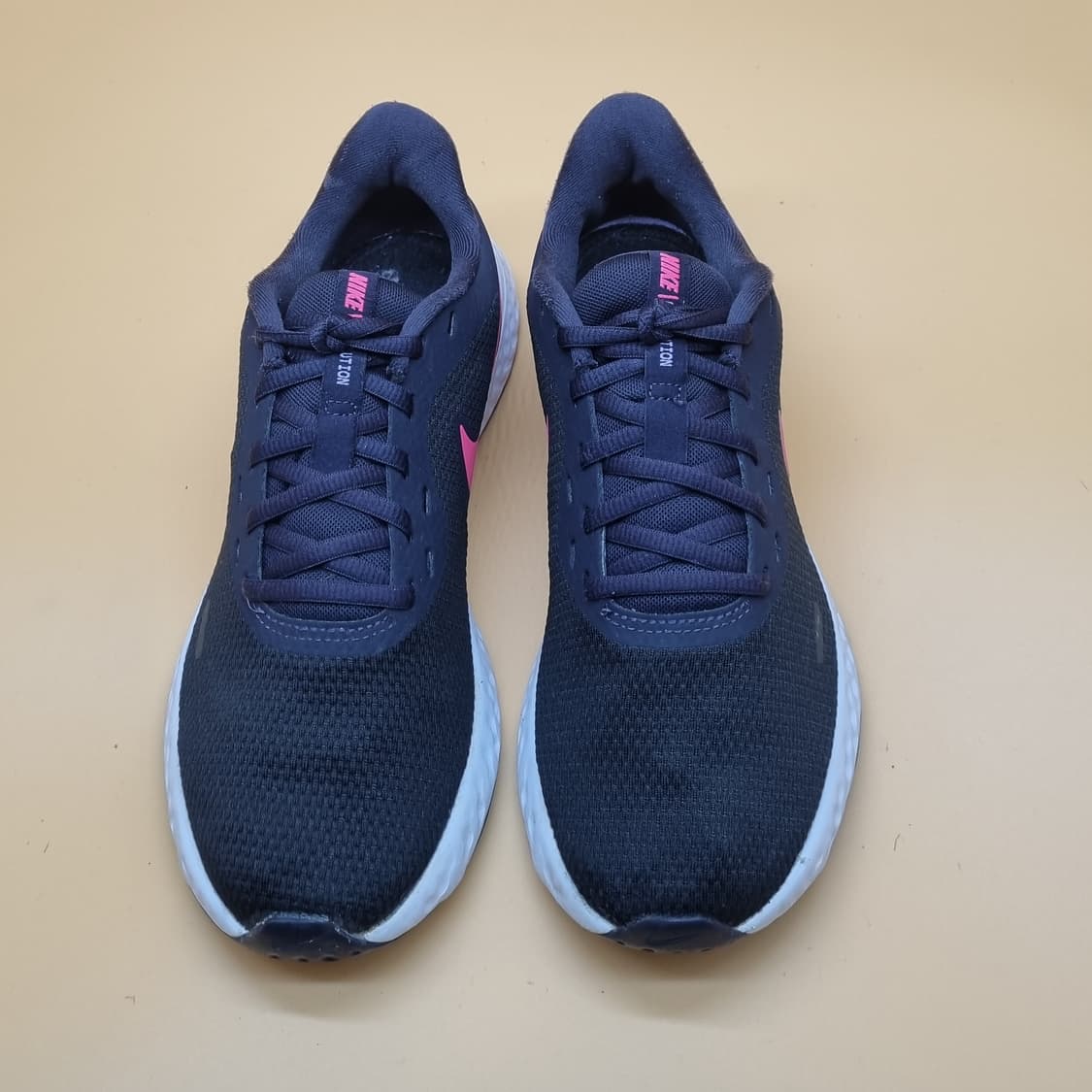 나이키 레볼루션5 운동화245  상품이미지2