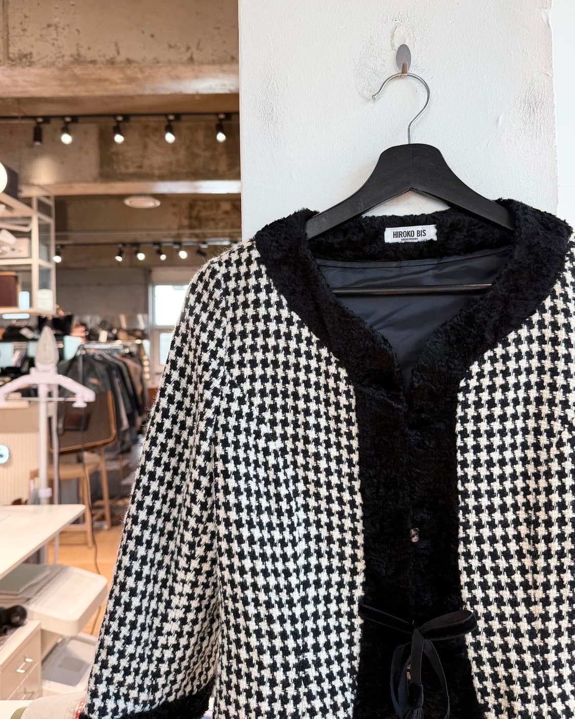 히로코 비스 블랙 하운드투스 자켓  상품이미지4