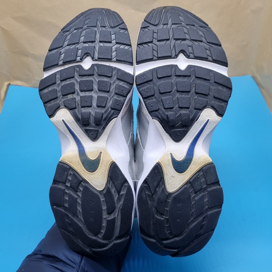 나이키 에어하이츠 남성운동화270  상품이미지3