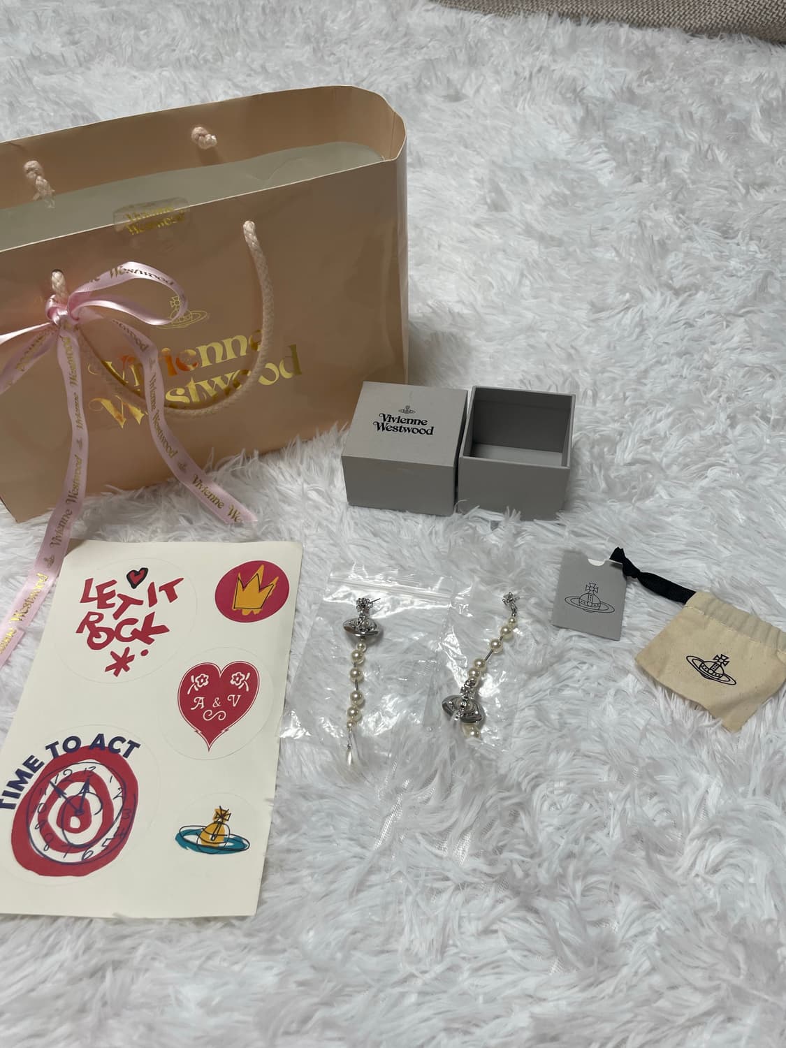 비비안웨스트우드 귀걸이 상품이미지1