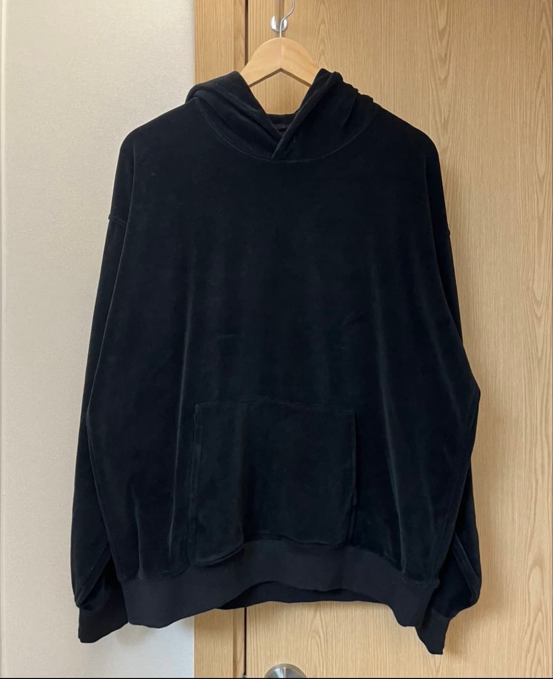 폴리테루 벨벳 후드티 상품이미지2