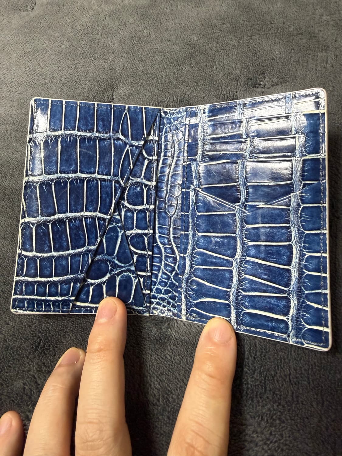 인피니토 악어가죽 카드지갑 상품이미지3