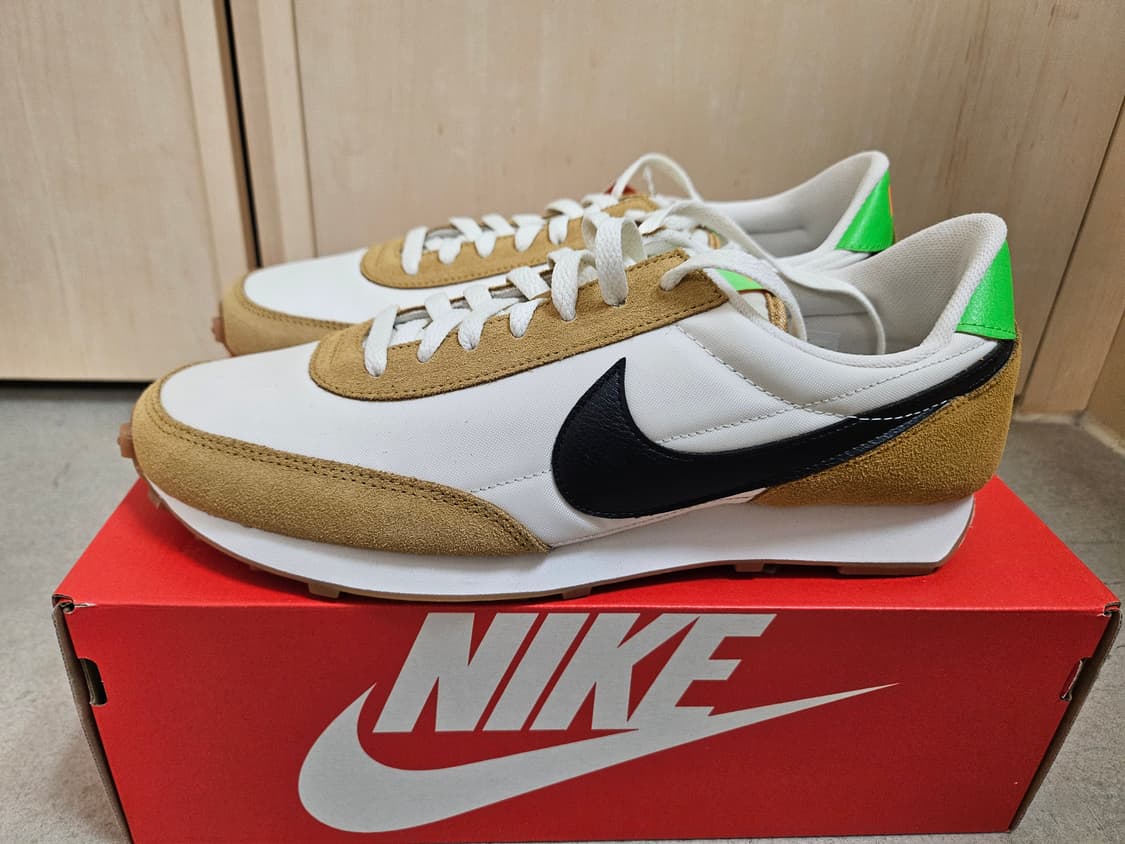 나이키 데이브레이크 CK2351-700 290mm 새상품 상품이미지2