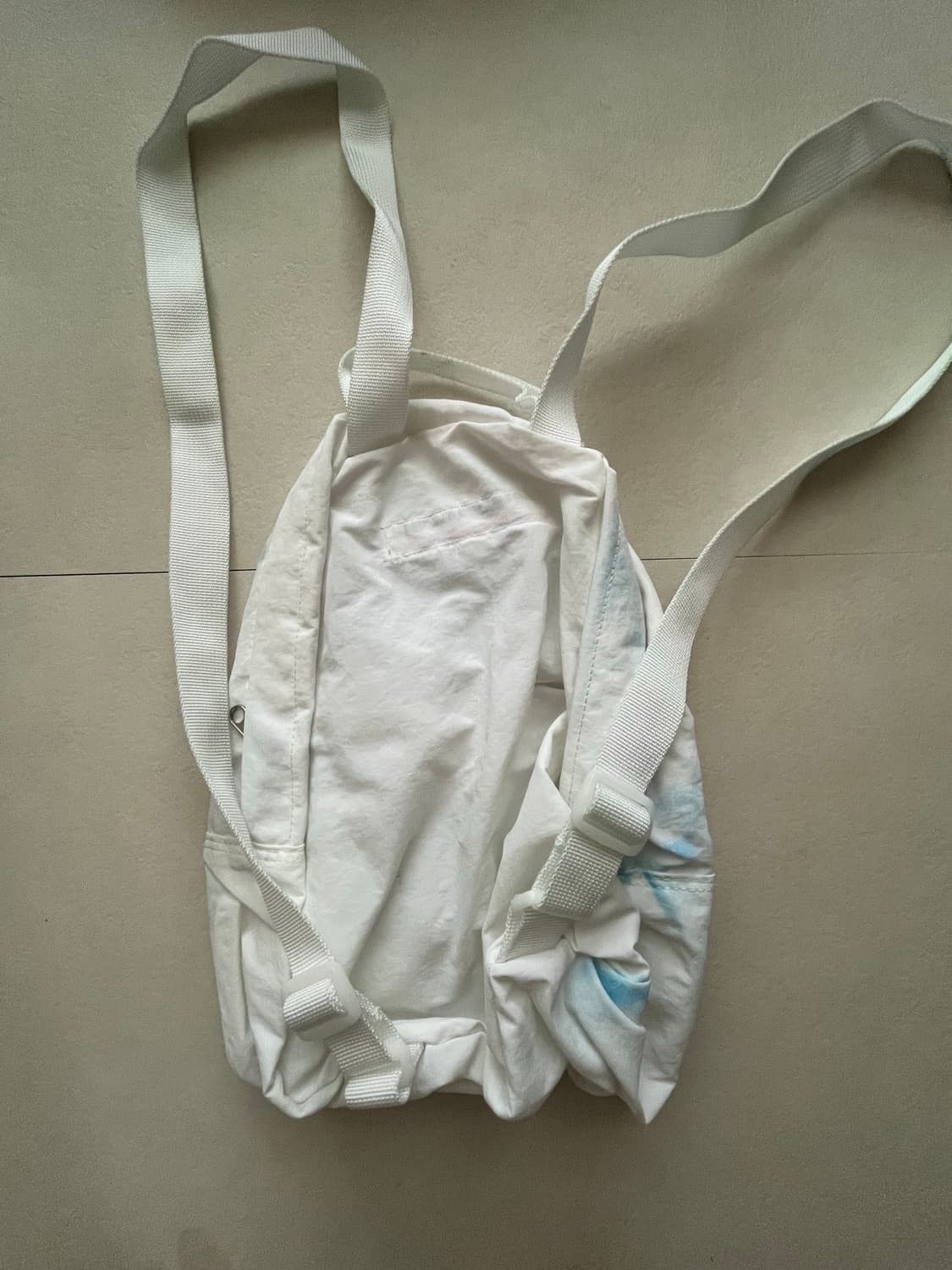 뮤지엄비지터 백팩 상품이미지2