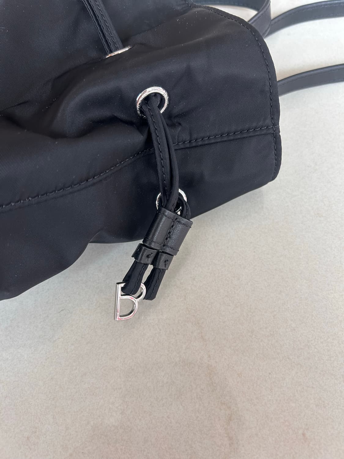 BAPY 베이피 나일론 버킷백 크로스백 상품이미지6