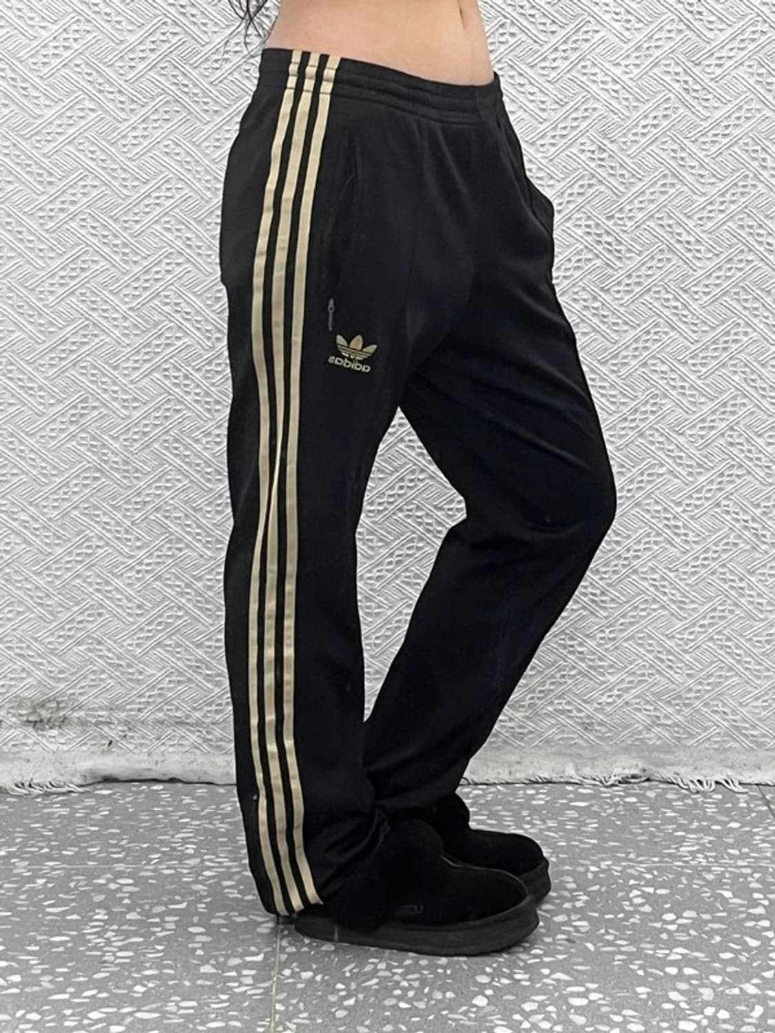 아디다스 흑탭 Y2K 유로파 대장핏 검골 트랙팬츠 95 C09923 상품이미지1