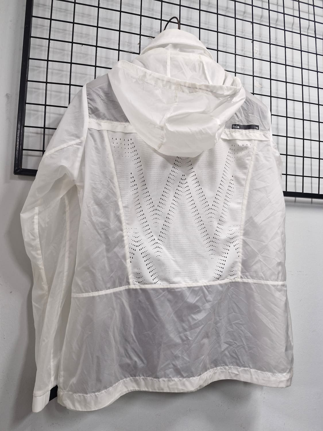 105XL/77-88 k2 플라이워크 여성 바람막이 자켓. 상품이미지7