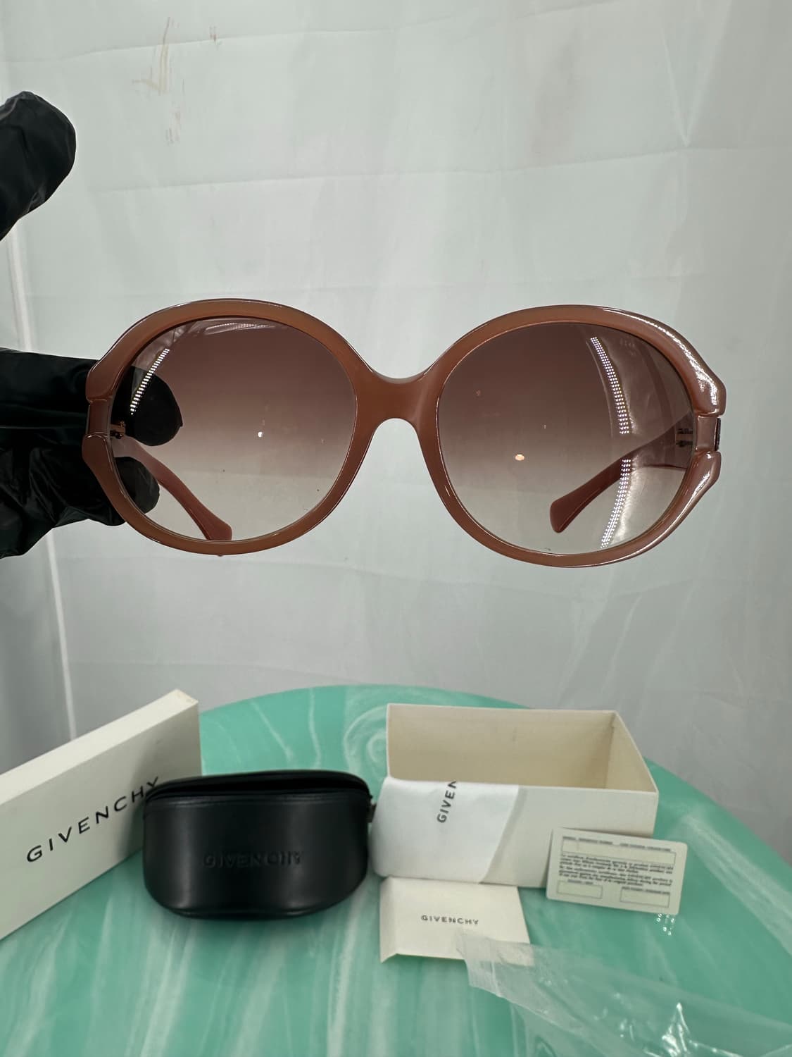 [새상품 무료배송] 하자 있음 - 지방시 선글라스 상품이미지2