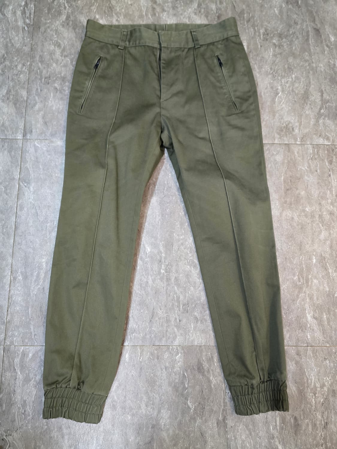 juun.j 카키색 조거 팬츠 상품이미지1