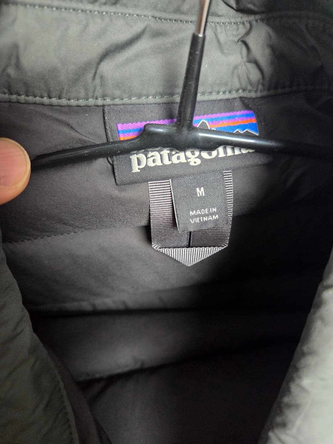 파타고니아 사일런트 다운 자켓 m 상품이미지3