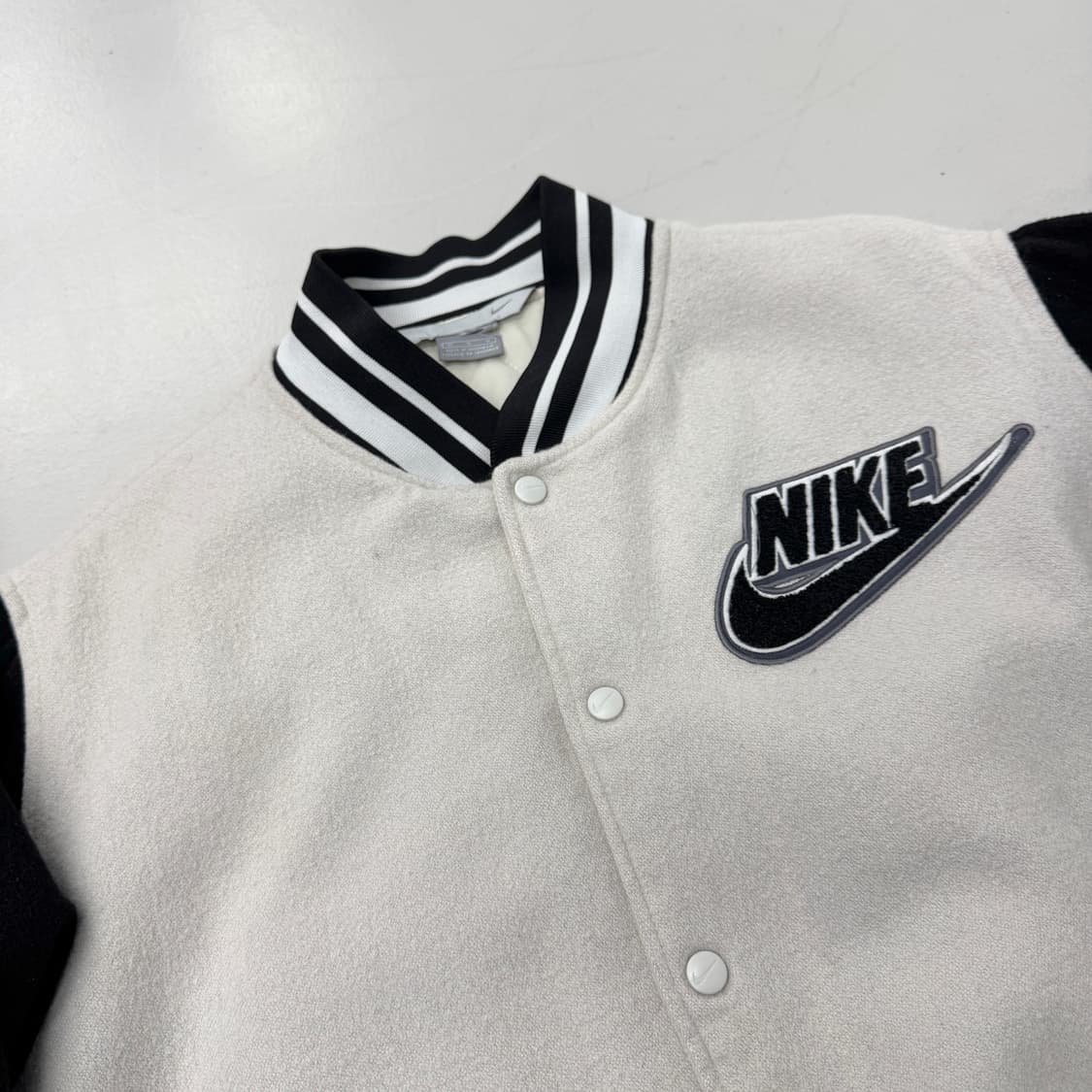 나이키 00s 올드스쿨 모직 울 바시티 점퍼 자켓 상품이미지3