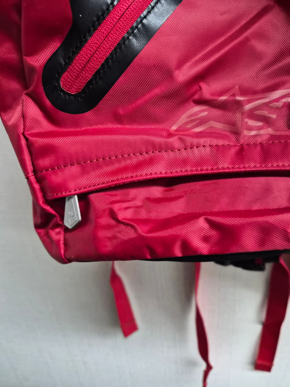 새제품 OS) 알파인스타 트랙커 백팩 팝니다 상품이미지5