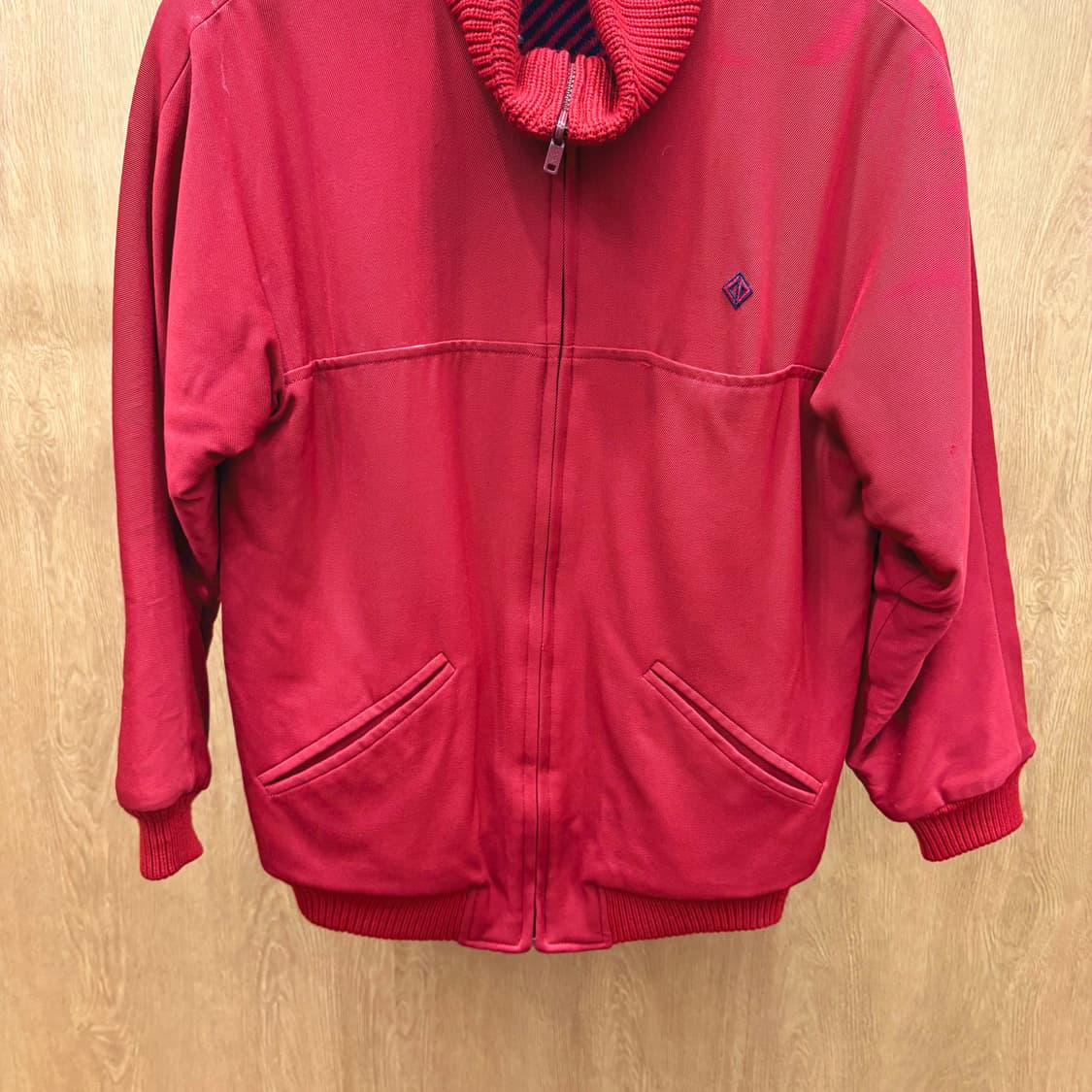 크리스찬 디올 블루종 자켓 골지 카라 히든 포켓 로고 자수 디테일 레드 상품이미지5