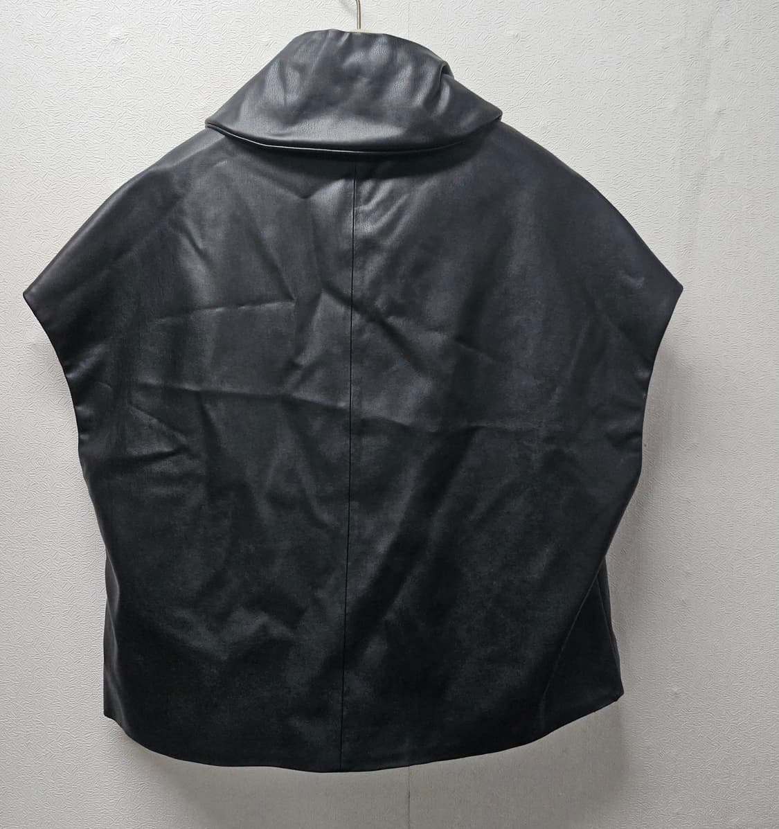 리오벨  블랙 레더 조끼 자켓  66 상품이미지2