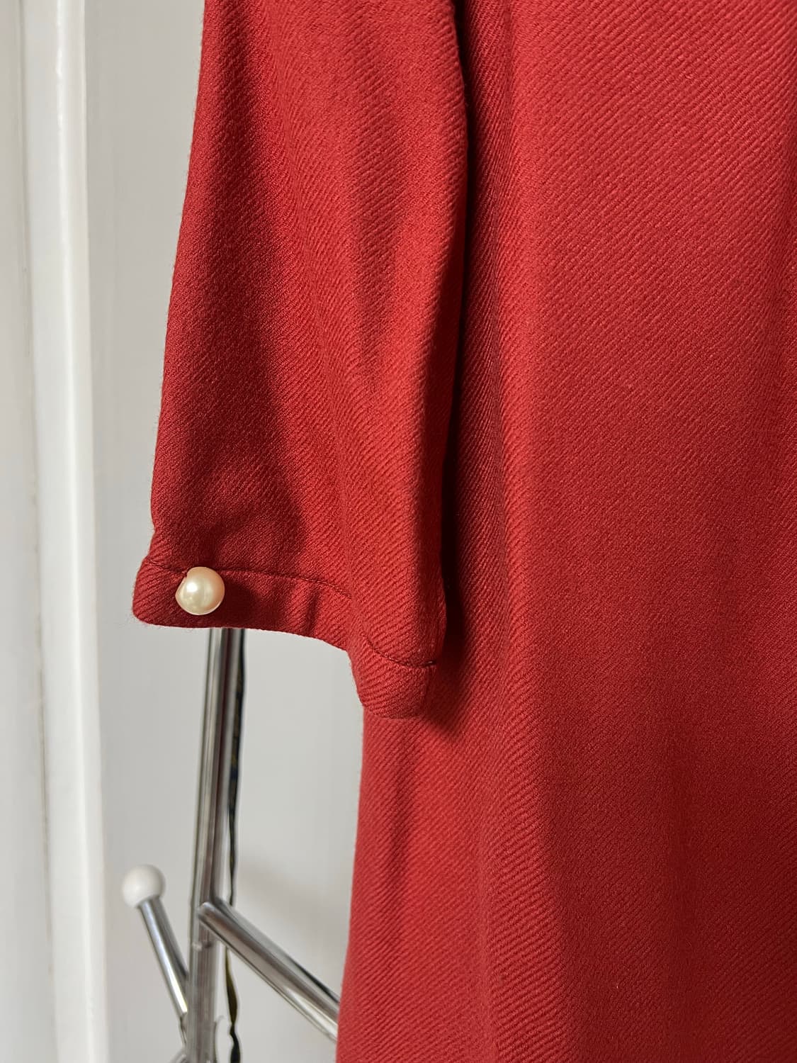 리본 포인트 딥레드 진주버튼 원피스 파티룩 상품이미지5