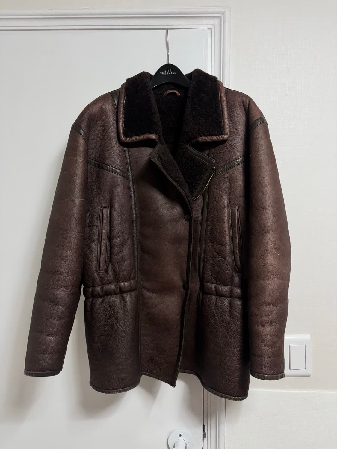 빔즈 레더무스탕 브라운 상품이미지2