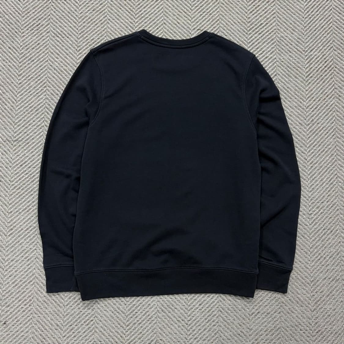 언더아머 베이직 로고 맨투맨 v2059 상품이미지2