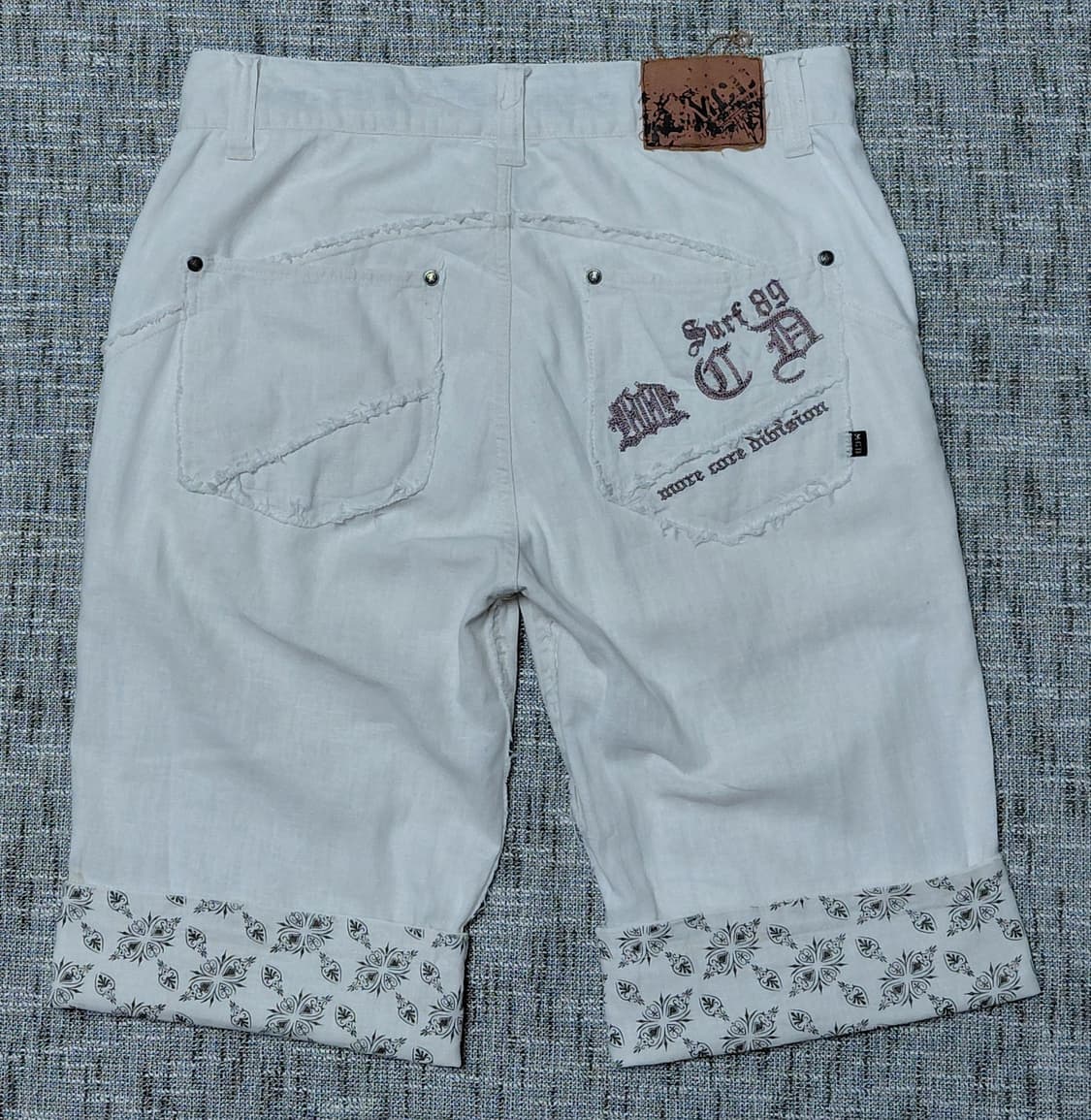 [L] MCD 고딕 자수 린넨 혼방 빈티지 크롭 팬츠 상품이미지8