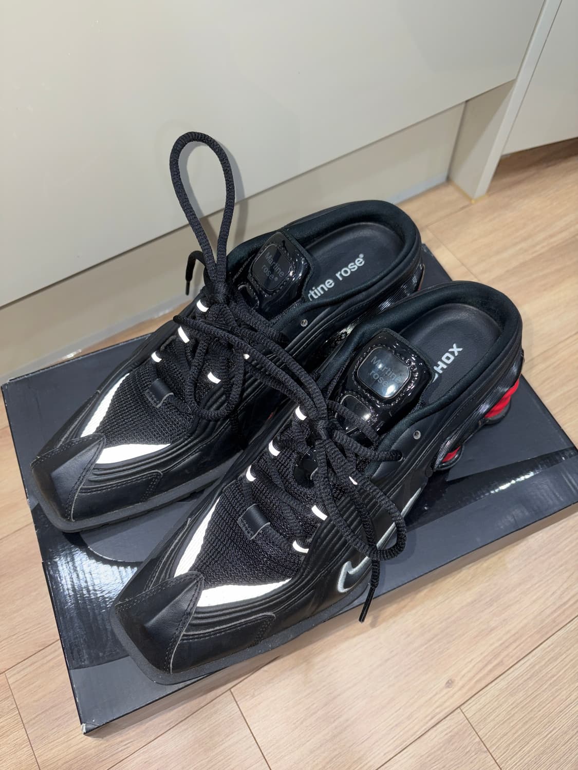 마틴로즈 나이키 샥스 250  상품이미지2