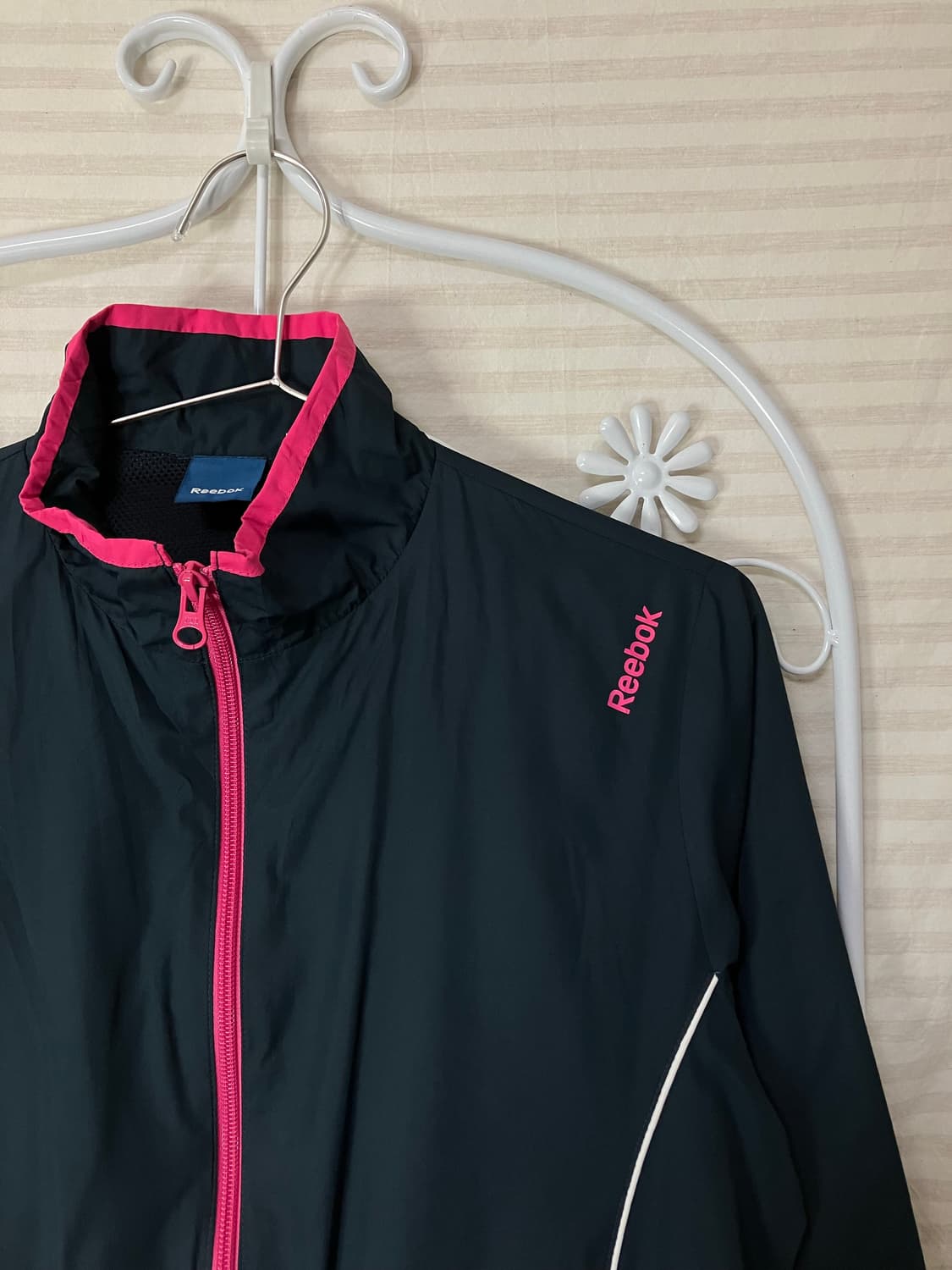 빈티지 네이비 리복 핑크라인 바람막이 y2k 스트릿 갸루 펑키 일본빈티지 상품이미지3