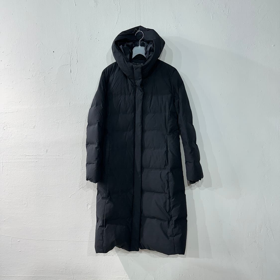 유니클로 심리스 롱패딩 여성M 상품이미지1