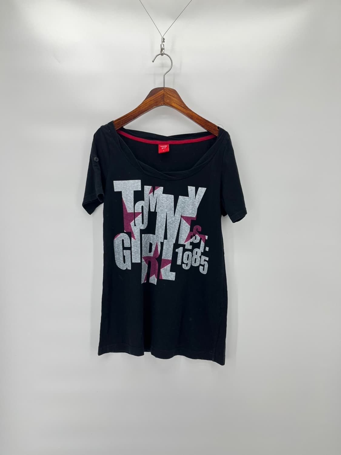[Tommy Hilfiger] 타미걸 y2k 오프숄더 탑 상품이미지1