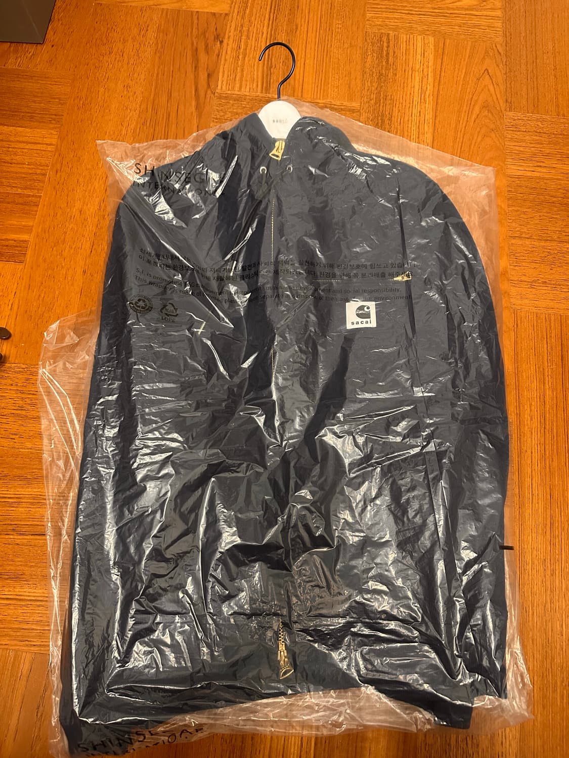 사카이 칼하트 wip 후드집업 상품이미지1